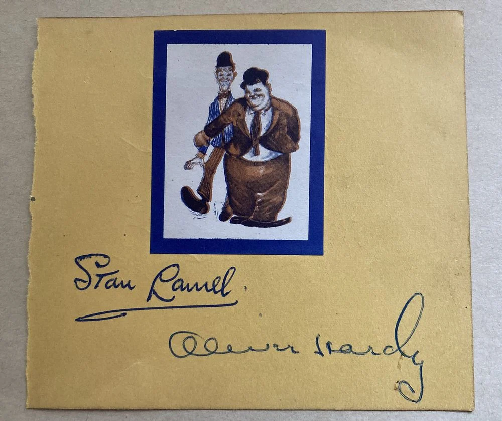 Autograph Auction TV Film, Victoria Cross, Sport, Space, Politics, Historic, Concorde, Military signed covers FDCs