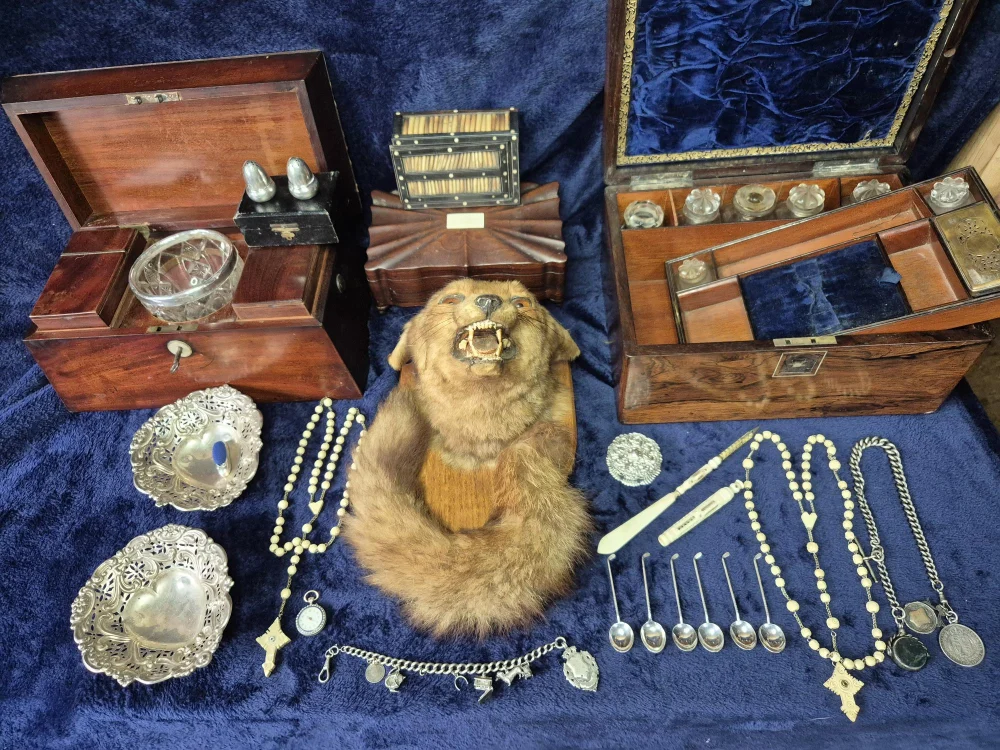 Timed Auction Of Antique Silver, Collectibles and Victoriana