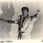 LIVE AUTOGRAPH ENTERTAINMENT, SPORT, SPACE, MUSIC AND HISTORICAL — image 22