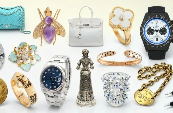 3 UK Auctions: Jewellery, £1 Lots & Autographs