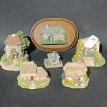 WEEKLY AUCTION OF COLLECTABLE, ANTIQUE AND VINTAGE ITEMS, ARTWORKS AND JEWELLERY . MUST SEE — image 6