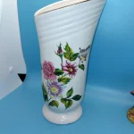 FANTASTIC SALE £1 START OF GENERAL AND COLLECTIBLE TIMED AUCTION, LARGE SELECTION OF CERAMIC ITEMS OF NEW AND VINTAGE JEWELLERY NEW ITEMS — image 22