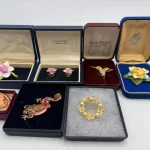 Live in Person and Online Vintage Antiques and Collectables Auction including Gold, Silver, Coins, Furniture, Militaria, Brassware, Cameras, Glass & More Plus a Large Toy Section to Finish. — image 20