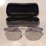 WEEKLY AUCTION OF COLLECTABLE, ANTIQUE AND VINTAGE ITEMS, ARTWORKS AND JEWELLERY . MUST SEE — image 15