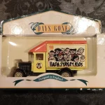 LLEDO, CORGI, MATCHBOX  die-cast models and some others — image 18