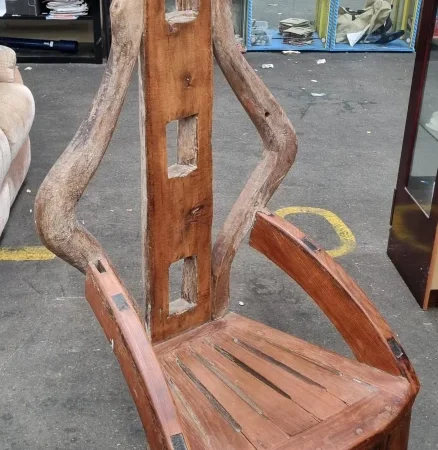 General Auction of 525 Lots: Musical Instruments inc Fender, Vintage Gaming Consoles, Del Prado Figures, Wedgewood, W…