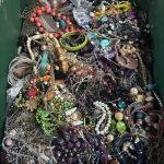 Live Fortnightly Auction of Antiques, Collectables, Jewellery, Silver, Gold, Coins, Alcohol, Paintings, Ceramics, Fur… — image 12
