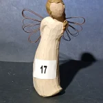 WEEKLY AUCTION OF COLLECTABLE, ANTIQUE AND VINTAGE ITEMS, ARTWORKS AND JEWELLERY . MUST SEE! — image 17