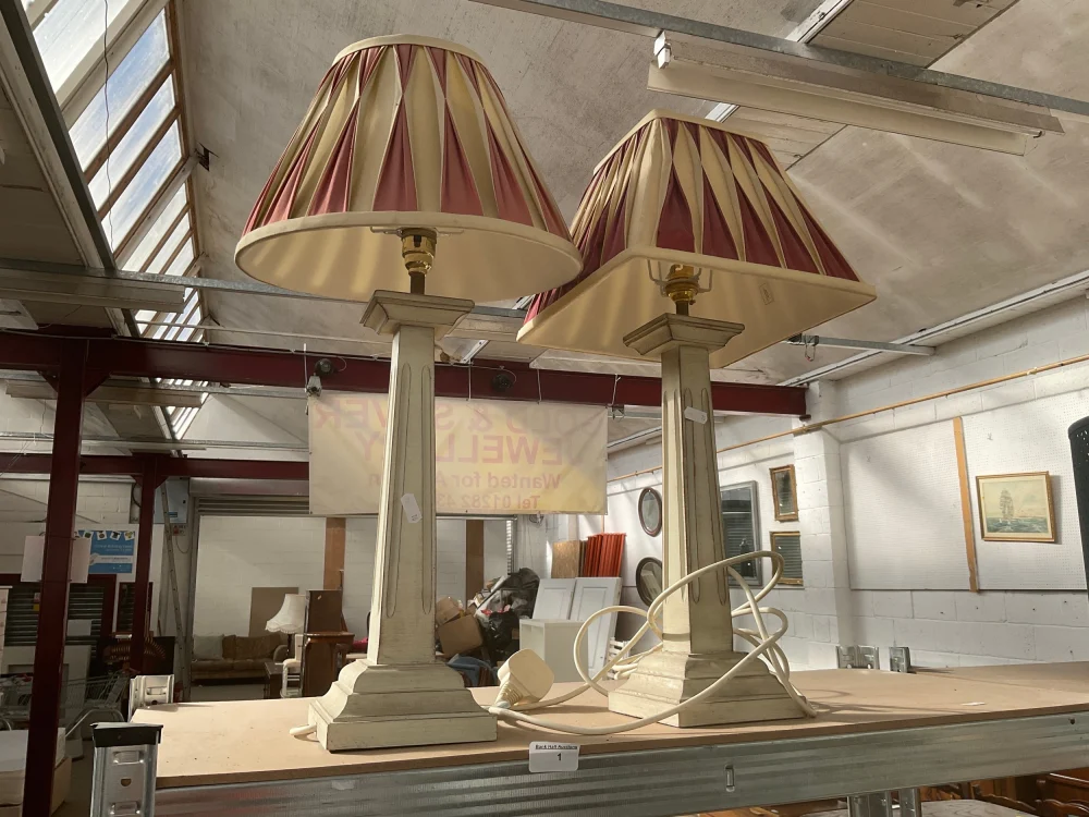 Live Weekly Auction Now with In-Room Bidding at Colne of Collectables, Antiques, Jewellery, Wristwatches, Fabrics, Fu…
