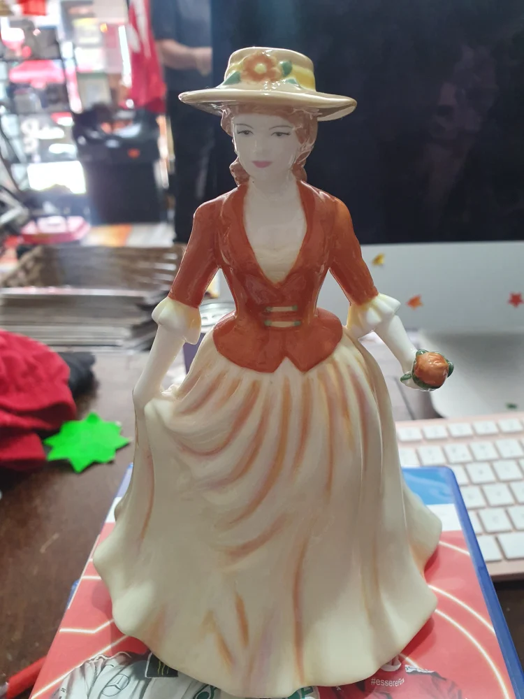 Weekly auction all lots start £1 no reserve collection or delivery,pokemon cards  , models, computers games,gold,silv…