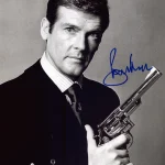 LIVE AUTOGRAPH AUCTION SPORT,MUSIC ENTERTAINMENT ,MILITARY AND COLLECTABLES — image 13