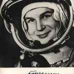 LIVE AUTOGRAPH AUCTION SPORT,MUSIC ENTERTAINMENT ,MILITARY AND COLLECTABLES — image 1