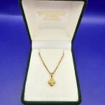 Live In Person and Online Vintage Antiques and Collectables Auction including Gold, Silver, Militaria, Coins, Furnitu… — image 8