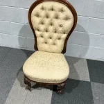 An online auction featuring furniture, silverware, a wide selection of posters, and various pottery items — image 14