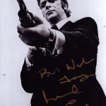 LIVE AUTOGRAPH AUCTION MUSIC ENTERTAINMENT — image 11
