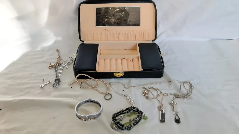 Second Chance Auction. This weeks unsolds.