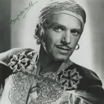 Autograph auction Football, Space, TV/Film, Military, Historic photos, covers and books. — image 8