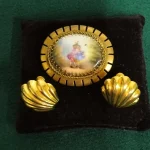 Antiques, Curios, Silver,  Collectables, Electrical Tools, Vintage Fishing, Royal Crown Derby and much more. — image 11
