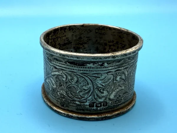 Antiques, Furniture, Jewellery and Collectables