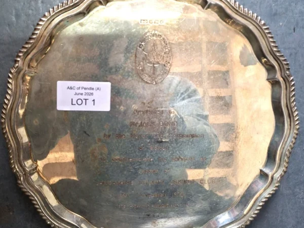 Live Fortnightly Auction of Antiques, Collectables, Silver, Jewellery, Coins, Books, Vinyl Records, Paintings, Cerami…