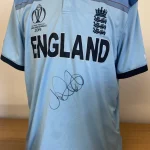 LIVE AUTOGRAPH AUCTION SPORT,MUSIC ENTERTAINMENT ,MILITARY AND COLLECTABLES — image 1