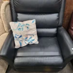 General Auction of 525 Lots: Musical Instruments inc Fender, Vintage Gaming Consoles, Del Prado Figures, Wedgewood, W… — image 8