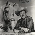 Autograph auction Football, Space, TV/Film, Military, Historic photos, covers and books. — image 10