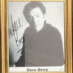 LIVE AUTOGRAPH ENTERTAINMENT, SPORT, SPACE, MUSIC AND HISTORICAL — image 24