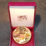 WEEKLY AUCTION OF COLLECTABLE, ANTIQUE AND VINTAGE ITEMS, ARTWORKS AND JEWELLERY . MUST SEE! — image 24