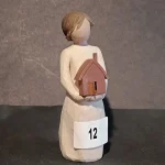 WEEKLY AUCTION OF COLLECTABLE, ANTIQUE AND VINTAGE ITEMS, ARTWORKS AND JEWELLERY . MUST SEE! — image 12