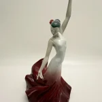 Saturday 11th April – Lladro & Royal Doulton & Worcester Figurine Sale — image 8