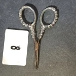 WEEKLY AUCTION OF COLLECTABLE, ANTIQUE AND VINTAGE ITEMS, ARTWORKS AND JEWELLERY . MUST SEE! — image 8