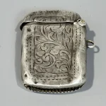 Antiques, Furniture, Jewellery and Collectables — image 1