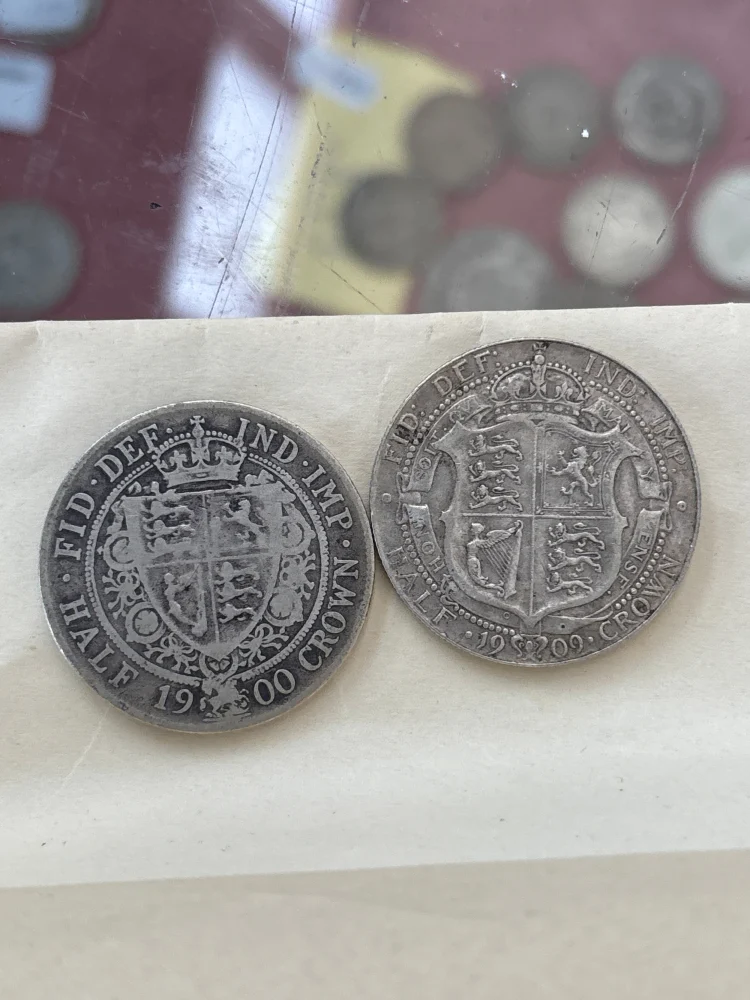 Live Weekly Auction Now with In-Room Bidding at Colne of Collectables, Antiques, Jewellery, Wristwatches, Fabrics, Fu…