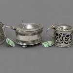 Antiques, Furniture, Jewellery and Collectables — image 13