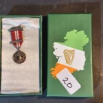 WEEKLY AUCTION OF COLLECTABLE, ANTIQUE AND VINTAGE ITEMS, ARTWORKS AND JEWELLERY . MUST SEE — image 20