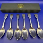 Live In Person and Online Vintage Antiques and Collectables Auction including Gold, Silver, Furniture, Mirrors, Brass… — image 17