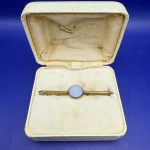 Live In Person and Online Vintage Antiques and Collectables Auction including Gold, Silver, Militaria, Coins, Furnitu… — image 4