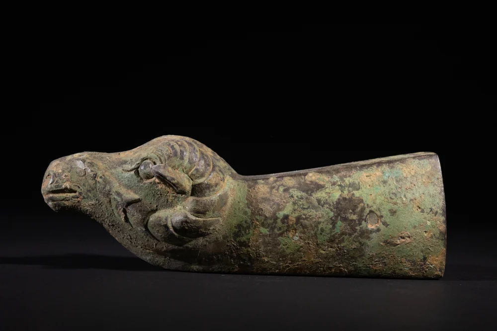 January Antiques & Decorative Arts