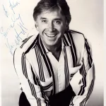 LIVE AUTOGRAPH AUCTION SPORT,MUSIC ENTERTAINMENT ,MILITARY AND COLLECTABLES — image 18