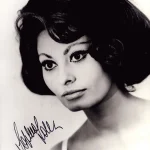 LIVE AUTOGRAPH AUCTION SPORT,MUSIC ENTERTAINMENT ,MILITARY AND COLLECTABLES — image 8