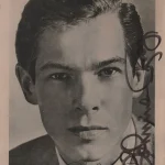 LIVE AUTOGRAPH AUCTION SPORT,MUSIC ENTERTAINMENT ,MILITARY AND COLLECTABLES — image 13