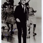ENTERTAINMENT AND MUSIC SIGNED PHOTOS AUCTION — image 19