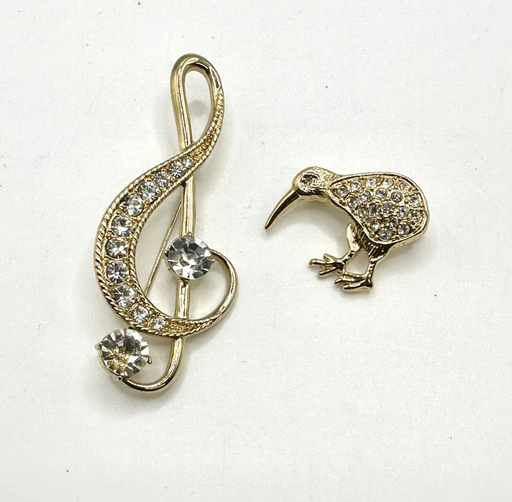 General Auction including Antiques, Collectables, Militaria, Gold & Silver (14% Buyers Commission)