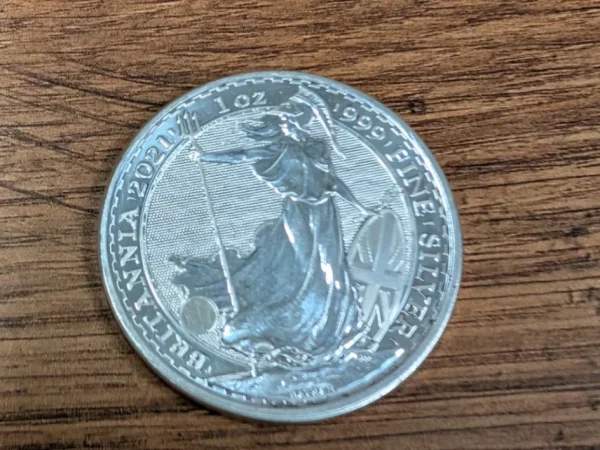 weekly auction all lots start £1 no reserve collection or delivery gold sovereigns silver antiques lots added daily r…