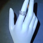 WEEKLY AUCTION OF COLLECTABLE, ANTIQUE AND VINTAGE ITEMS, ARTWORKS AND JEWELLERY . MUST SEE! — image 4