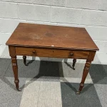 Online auction of antiques, furniture, and numerous costume jewellery lots. — image 9
