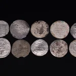 ANTIQUITIES: ISLAMIC, INDIAN & CHINESE — image 19