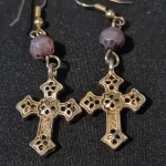 Vintage private collection of jewellery/watches  no reserve  all lots start at £1 200 lots to be added collection or … — image 9