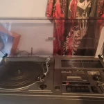 Weekly auction all lots start £1 no reserve collection or deliverycomputers games  gold,silver antiques jewellery lot… — image 4
